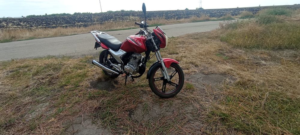 Продам мустан мт150-7 в хорошем состоянии