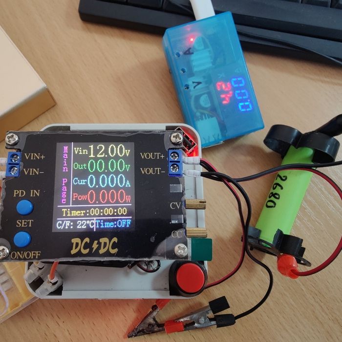 Лабораторне обладнання, лабораторні блоки живлення від 0 до 300в