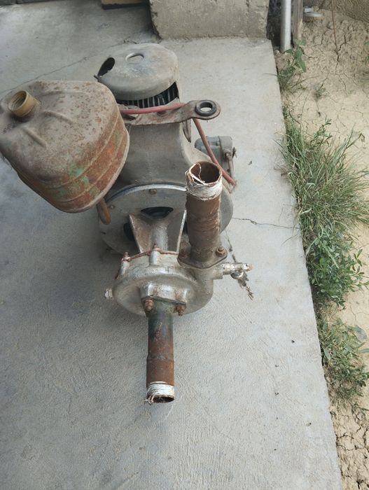 Продам мото помпу нема іскри