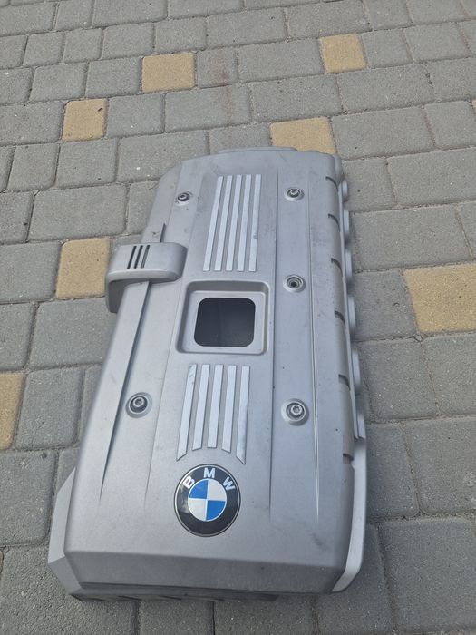 кришка BMW 1112753 н52  n52