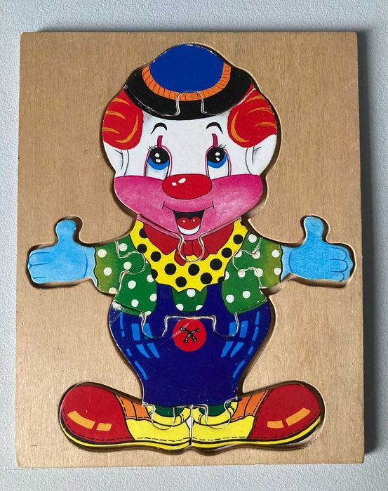 4 Puzzles de Palhaços + Caixa