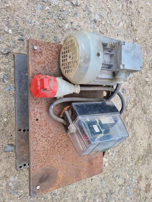 Silnik 0.55 kw element konstrukcyjny