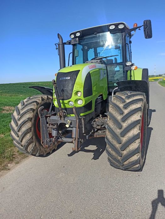 CLAAS Arion 640 w oryginale, ładny stan, bogate wyposażenie.