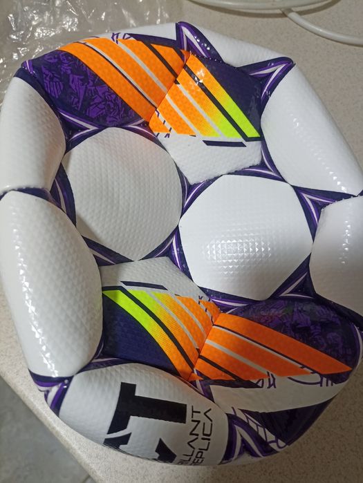 Футбольний мяч Select Brillant