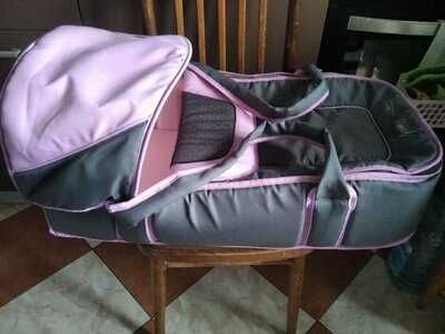 Колыбель-Кроватка,люлька,сумка-переноска для новорожденных.есть разные