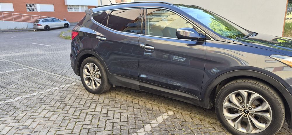 Hyundai SantaFe sport 2.0 T gasolina 264cv  poucos kms 2015