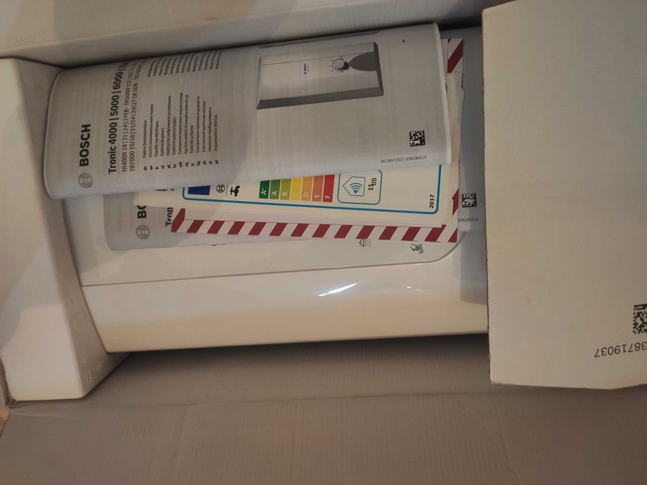 Esquentador Bosch Elétrico - TR5000 15/18EB Novo