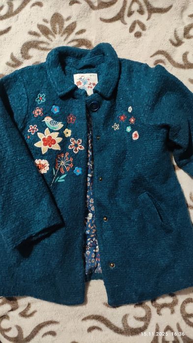 Пальто, куртка для дівчинки