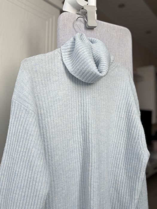 Теплий світер H&M