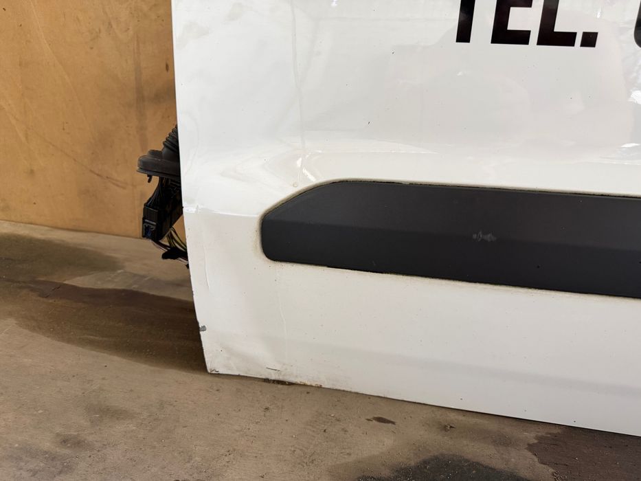 Porta da Frente esquerda Ford Transit Courier B460