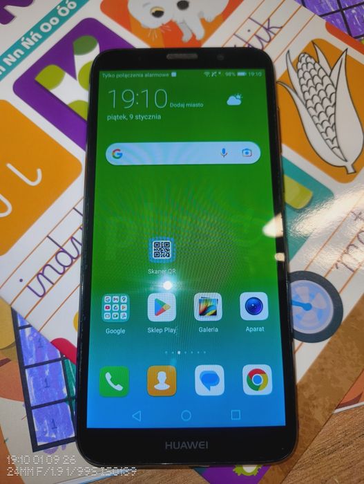 Huawei y5 2018 sprawny działa , szkło na ekranie