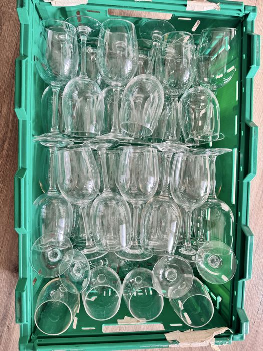 Lote 50 copos vinho