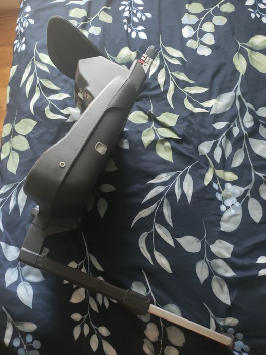 Avionaut Pixel z bazą isofix