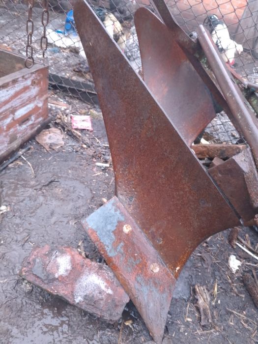 Продається кіньські корпуса для плуга