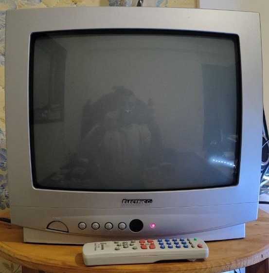 Tv a cores Electri Co 46cm diagonal com comando e TDT