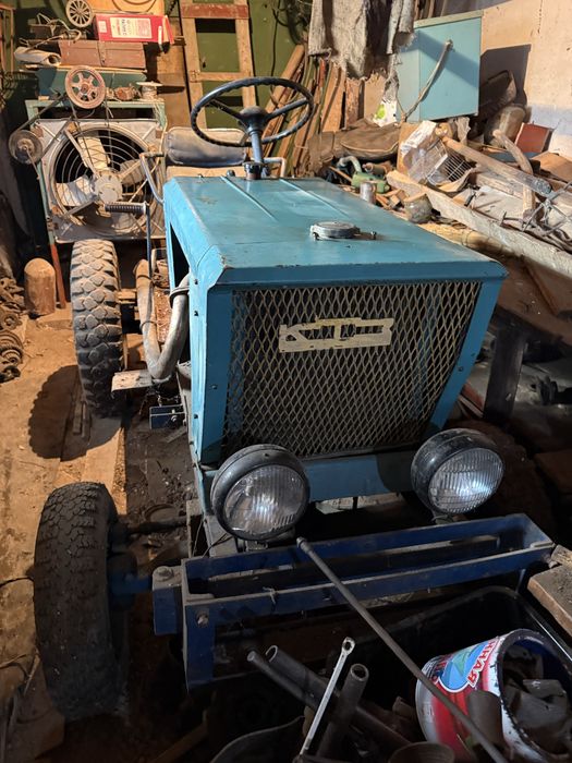 Трактор (саморобний)