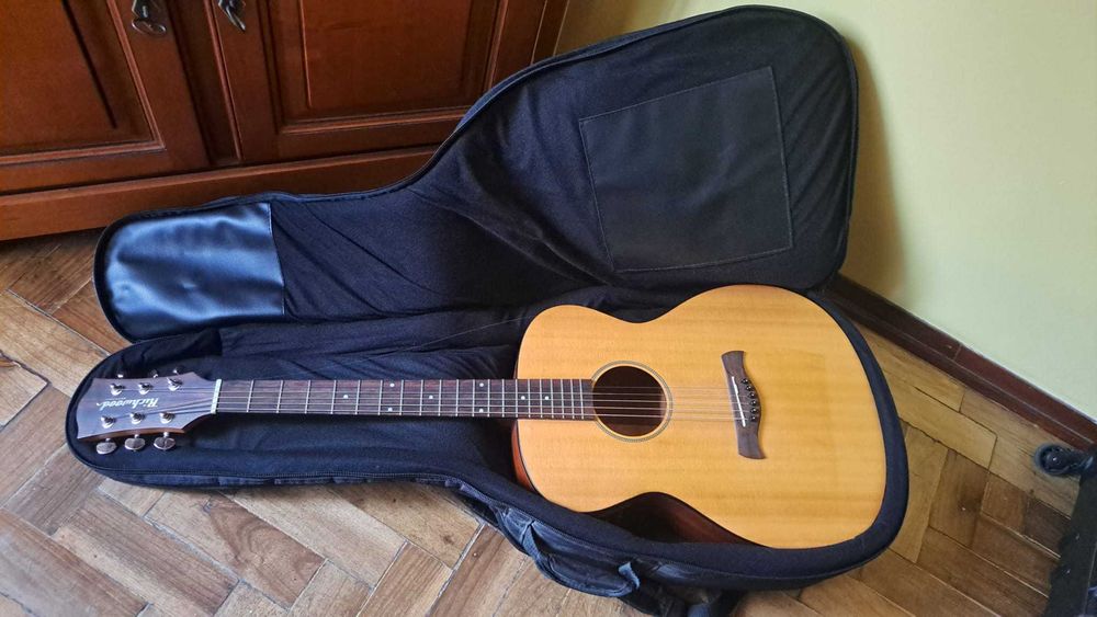 Guitarra Richwood (Cordas de Aço) + Saco Acolchoado Boston