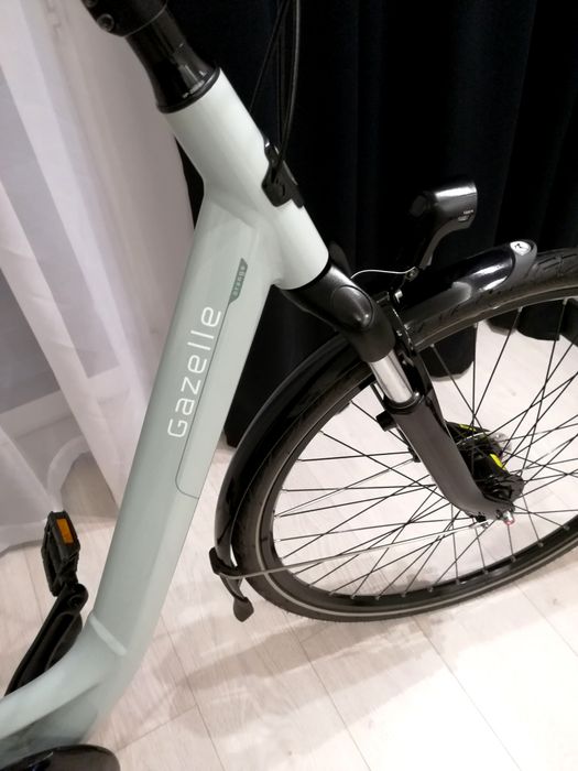 Gazelle Orange C7+    2025 Rok
