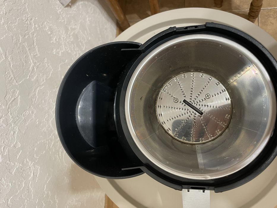 Соковижималка Philips HR1861 – 700 Вт