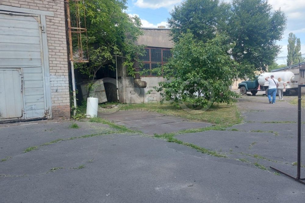 Оренда боксу під СТО / автосервіс у Кривому Розі