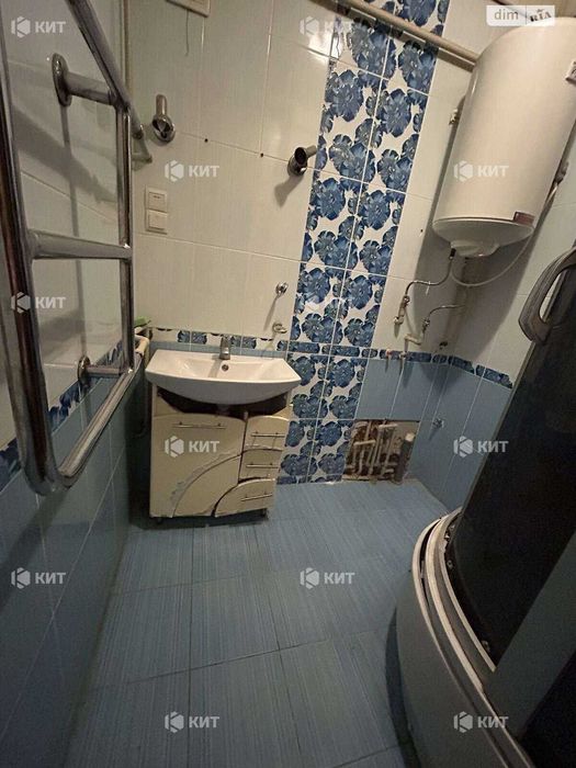 3к. 75м2, Центр (м. Площадь Конституции, ул. Кузнечная) 124124