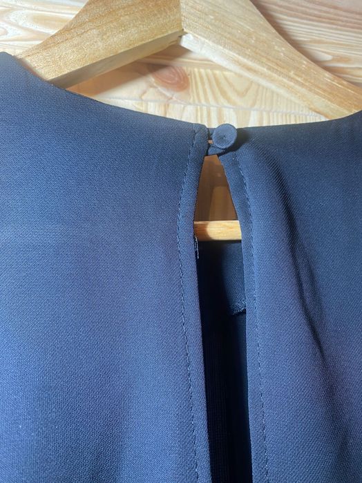 Klasyczny elegancki czarny kombinezon Imperial M glamour odkryte plecy