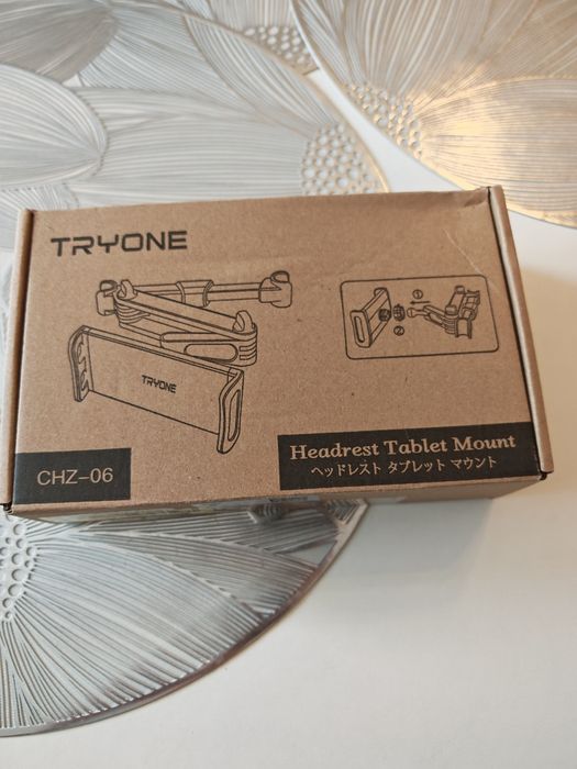 uchwyt na tablet TRYONE CHZ-06 do montażu na zagłówku samochodowym