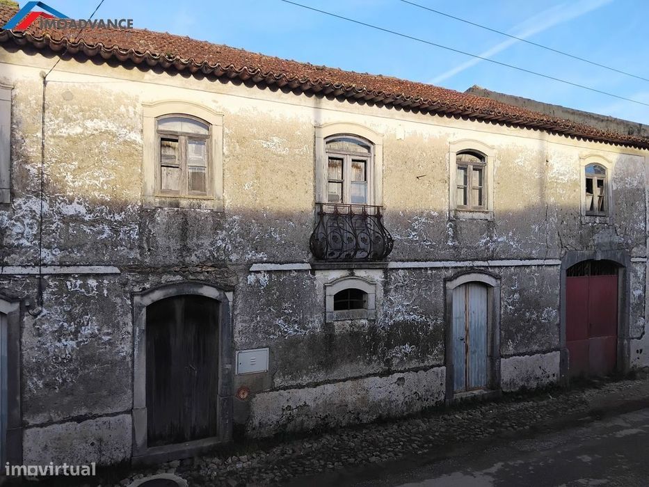 Casa centenária situada numa aldeia no concelho de Penacova, Coimbra