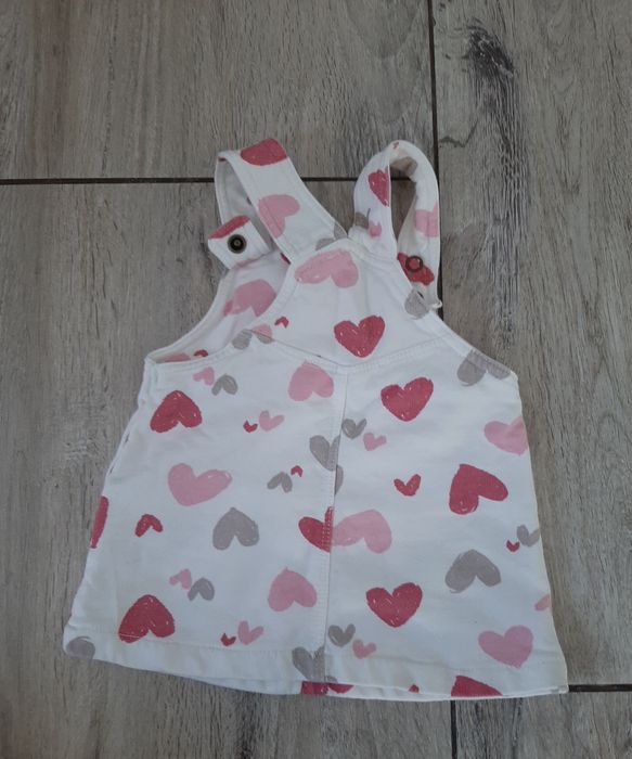 Sukienka ogrodniczka plus sweterek Next 56-62cm niemowlę