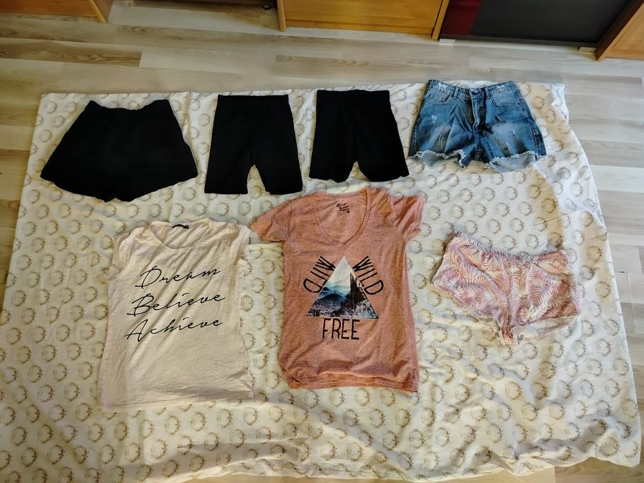 Sprzedam komplet ubrań