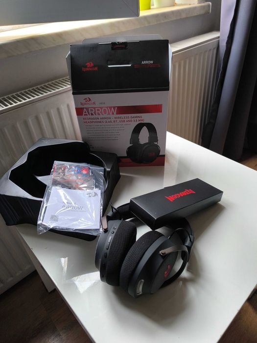 Redragon H858 Wireless gaming headphones