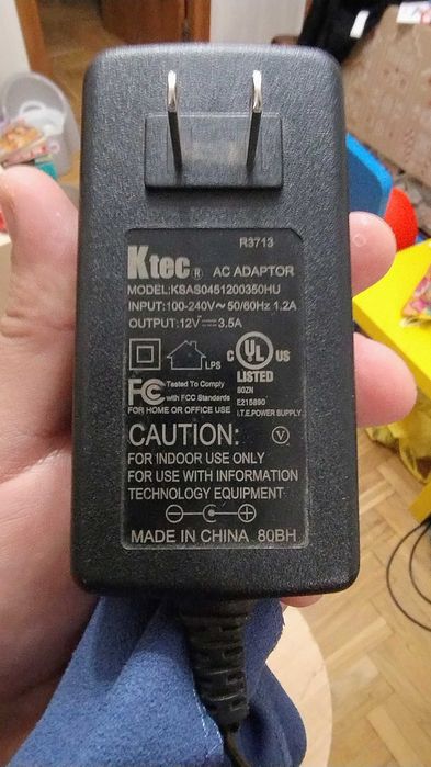 Б.в. роутери Linksys EA6700 та EA6900