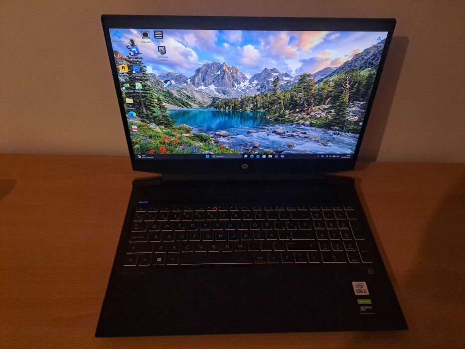 HP Pavilion Gaming 16" | i5 10ª Gen | SSD 512GB