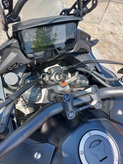 Honda CB500X pouco uso, possibilidade de financiamento