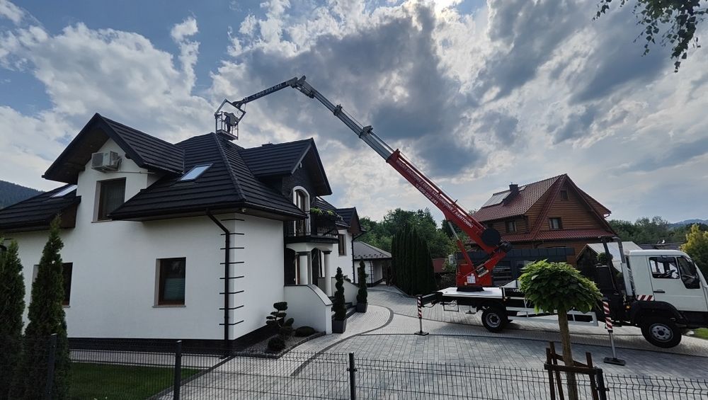 Dźwig dekarski 32m plus zwyżka, chwytak do dachówki, stół polaciowy