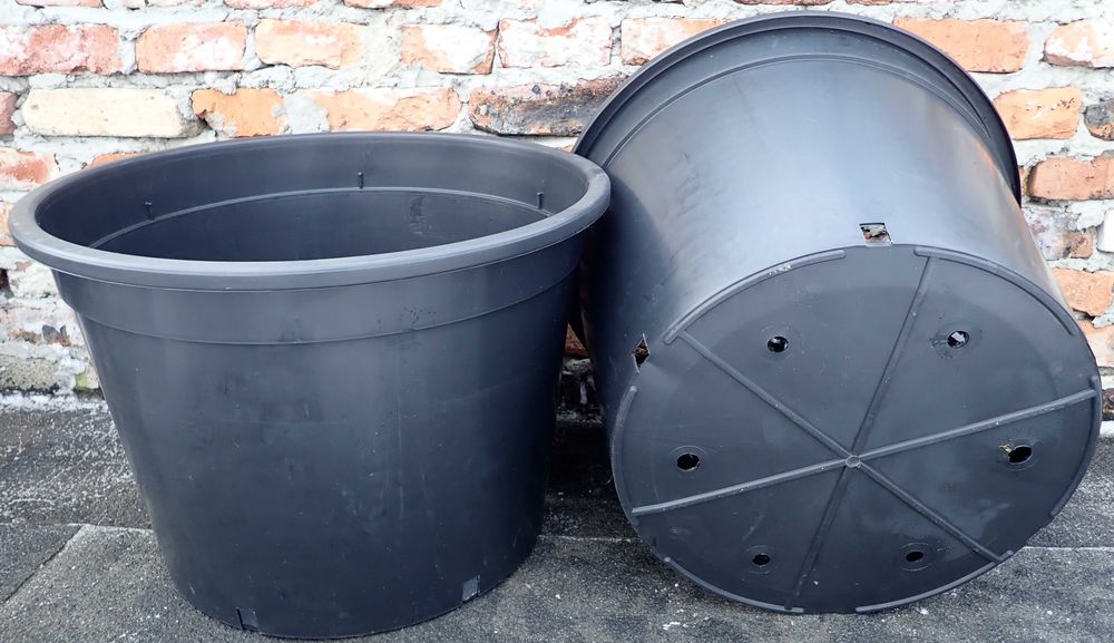 Doniczki 80 L litrów 80L na drzewa Palmy duże krzewy produkcyjne różne