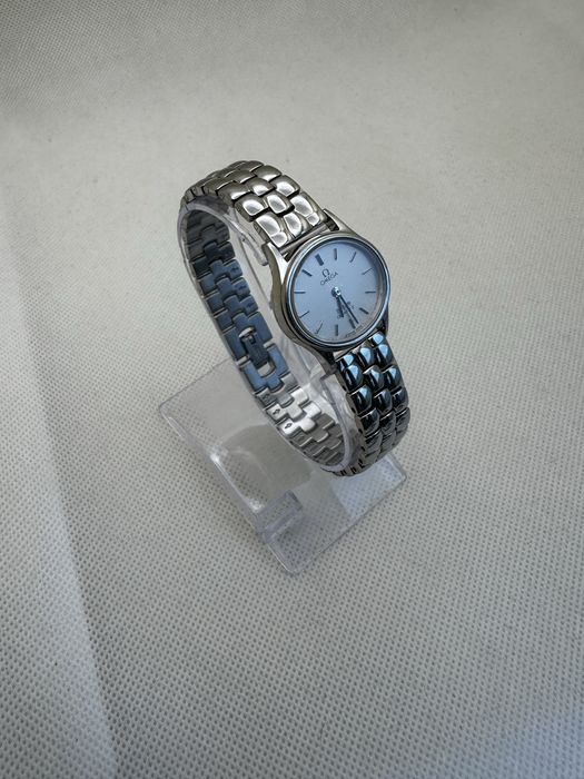 Omega DeVile Quartz