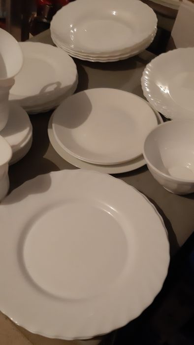 Zestaw naczyń Luminarc biały