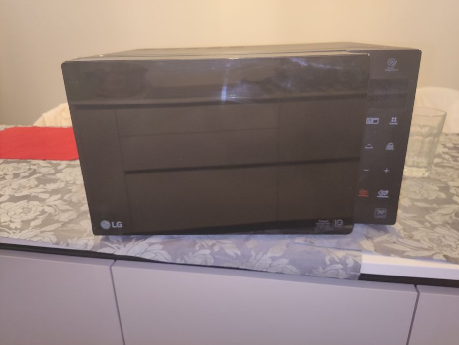 Microondas LG MH6535GDS