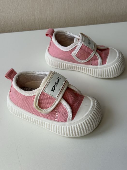 Кеди на дівчинку 22 розмір