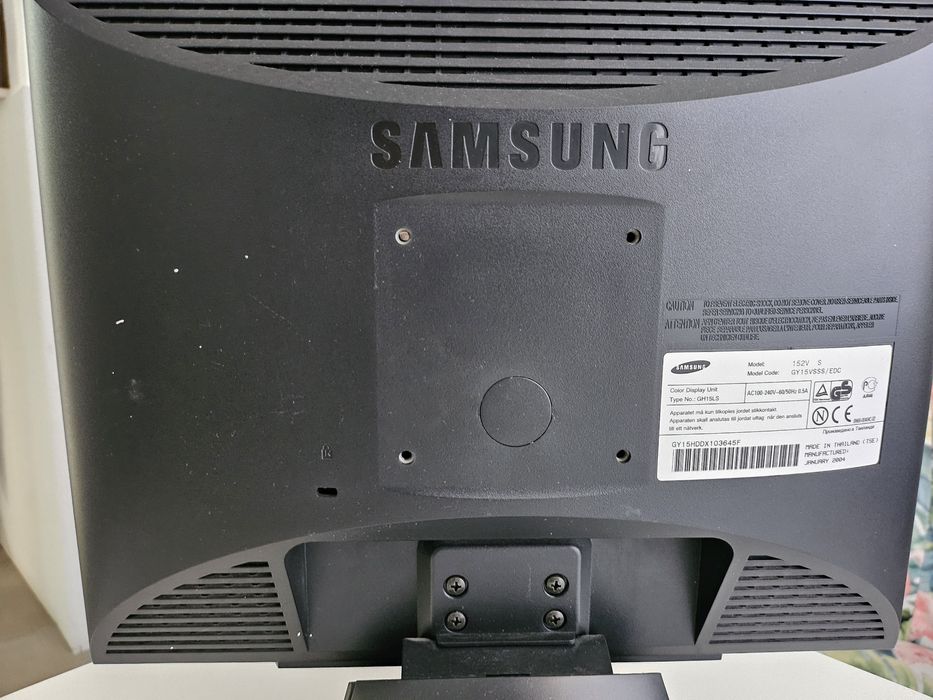 Monitor Samsung para secretária