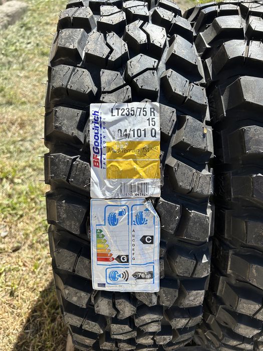 BFGoodrich Mud-Terrain T/A KM2 235/75 R15 104/101Q 4шт