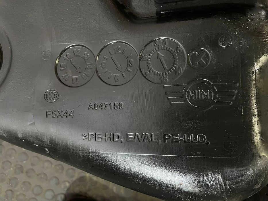 Depósito de combustível Mini Cooper D F55/F56 (2015)