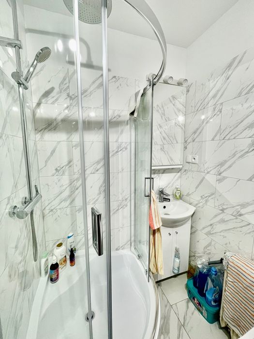 BLOK, 3 pokoje, przestronne