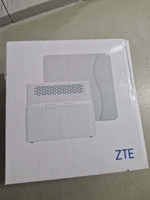ZTE  Router  MF258