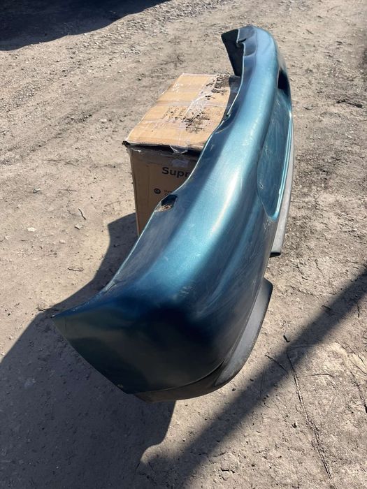 Продам задний бампер ваз 2110