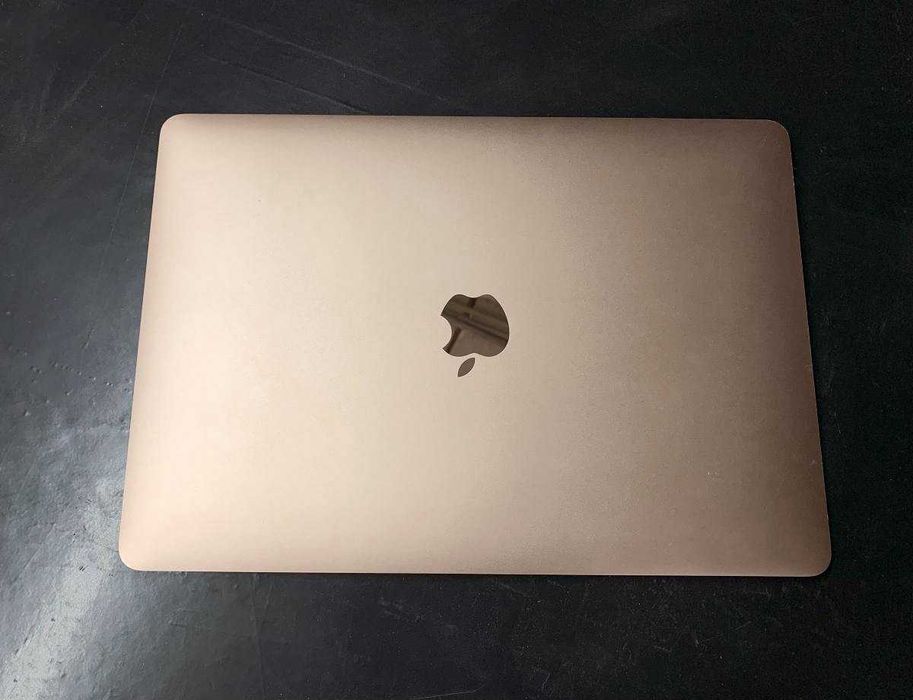 MacBook Air (A1932) - Macbook avariado / Peças