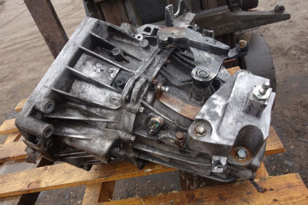 SKRZYNIA BIEGÓW NISSAN JUKE 1.2 DIG-T TL4 143