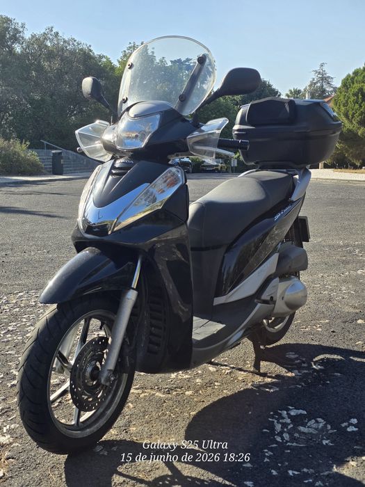 Honda SH300i possível troca por + cilindrada (reservada até sábado dia 5)