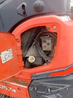 Minikoparka KUBOTA KX057-4